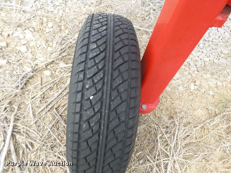 image for item DE7982 Enrossi 12+3 hay rake