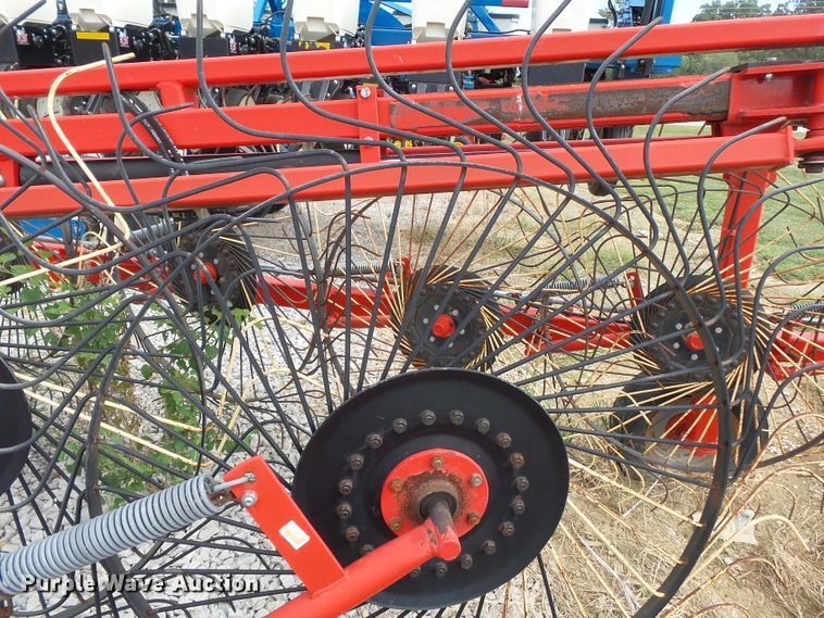 image for item DE7982 Enrossi 12+3 hay rake