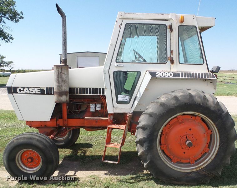 image for item DG0173 1979 Case 2090 tractor
