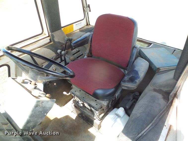 image for item DG0173 1979 Case 2090 tractor