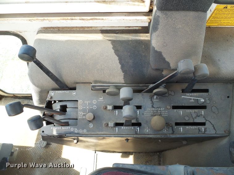 image for item DG0173 1979 Case 2090 tractor