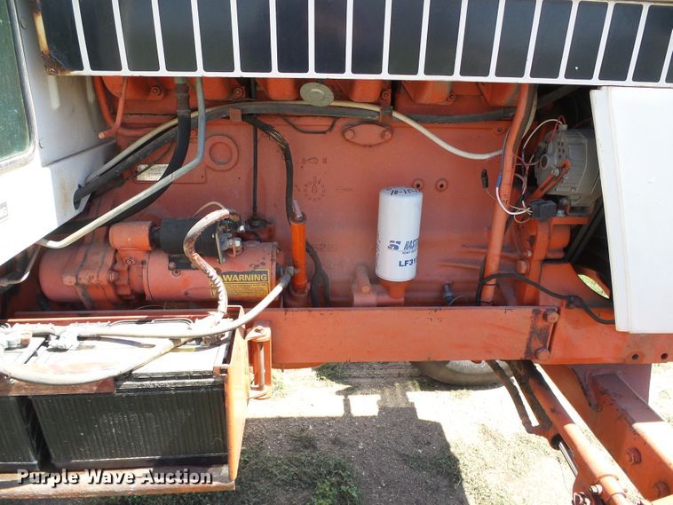 image for item DG0173 1979 Case 2090 tractor