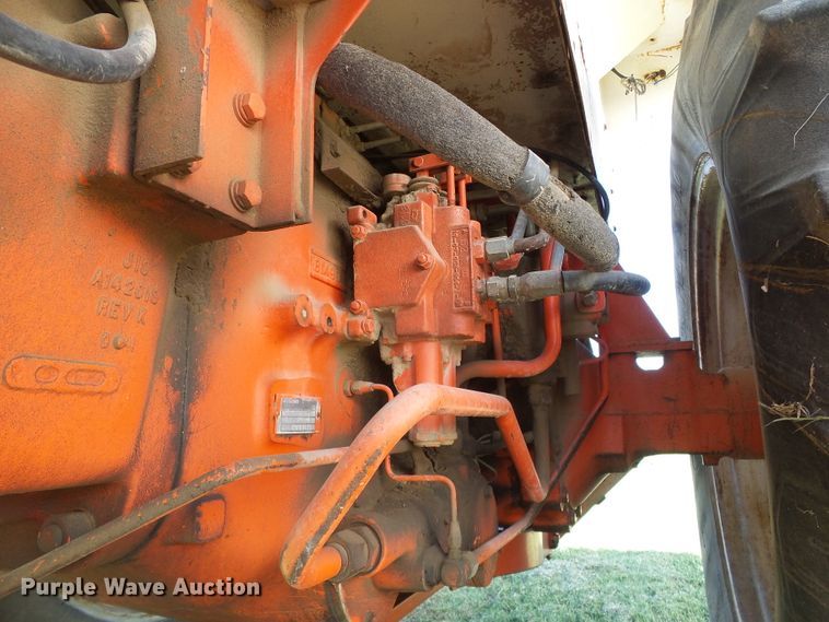 image for item DG0173 1979 Case 2090 tractor