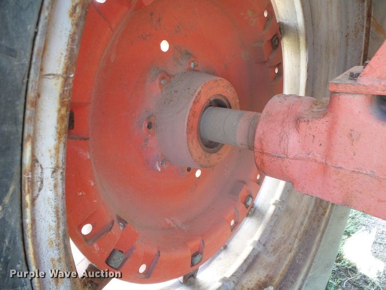 image for item DG0173 1979 Case 2090 tractor