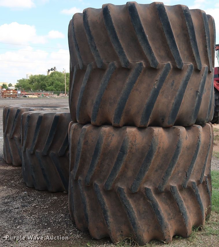 image for item DG4134 (4) Firestone Flotation 23DT 1250/45B32 tires