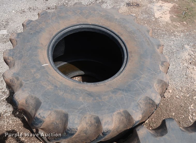 image for item DG4134 (4) Firestone Flotation 23DT 1250/45B32 tires