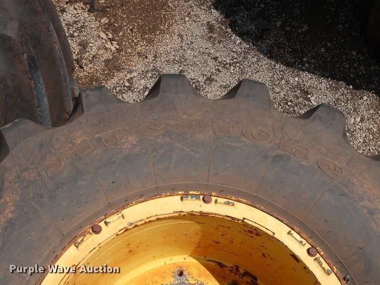 image for item DG4135 (4) Firestone Flotation 23DT 1250/45B32 tires and wheels