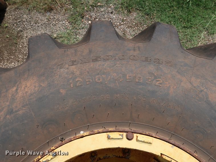 image for item DG4135 (4) Firestone Flotation 23DT 1250/45B32 tires and wheels