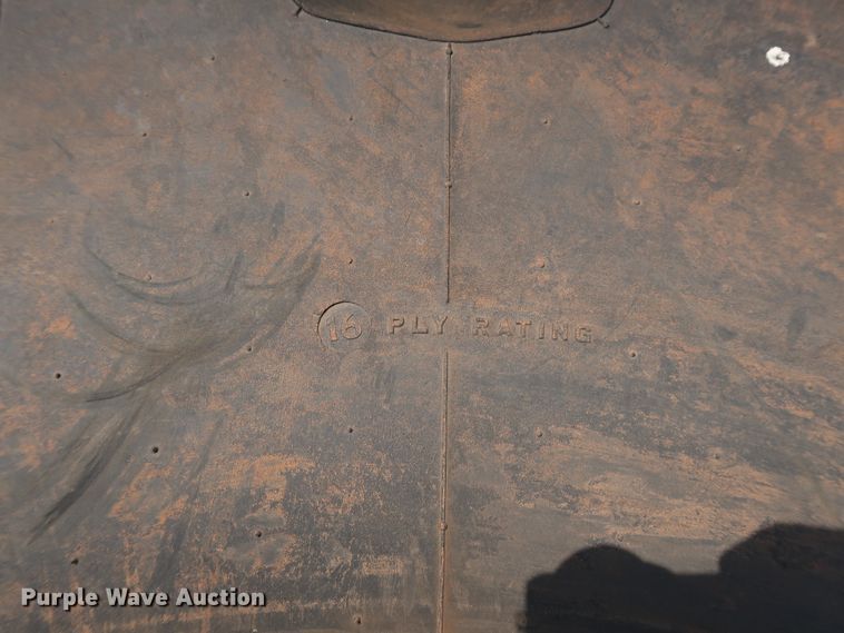 image for item DG4135 (4) Firestone Flotation 23DT 1250/45B32 tires and wheels