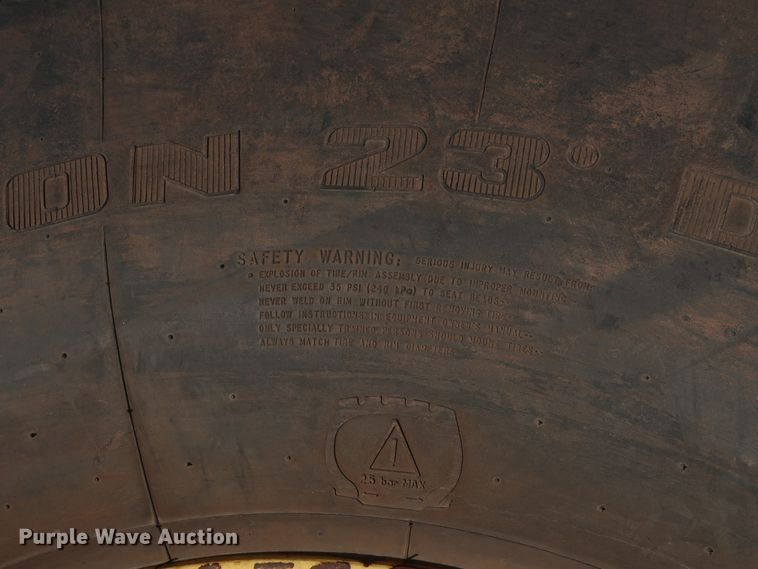 image for item DG4135 (4) Firestone Flotation 23DT 1250/45B32 tires and wheels