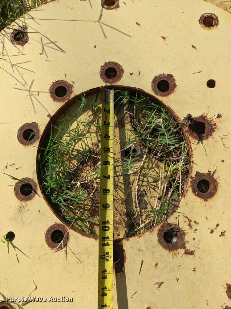 image for item DG4135 (4) Firestone Flotation 23DT 1250/45B32 tires and wheels