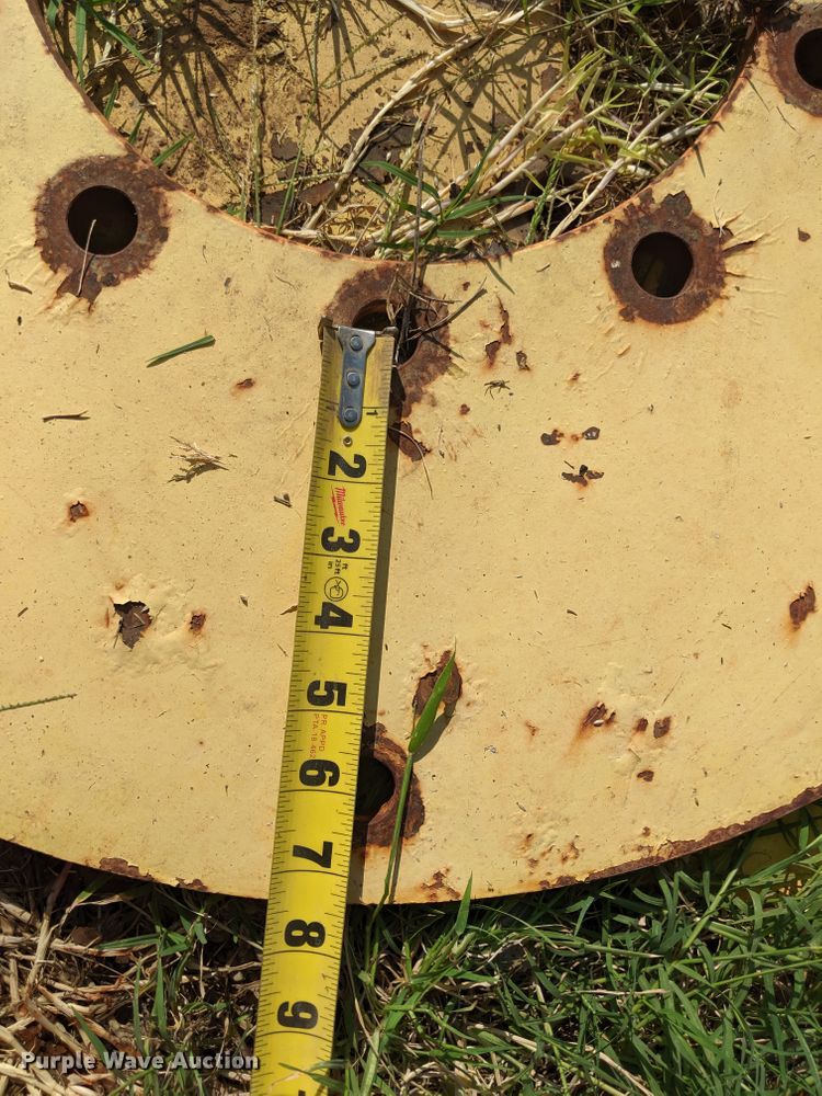 image for item DG4135 (4) Firestone Flotation 23DT 1250/45B32 tires and wheels