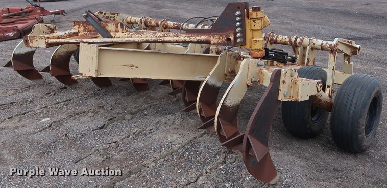 image for item DG4138 Big Ox 77 V-ripper