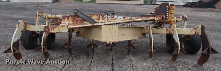 image for item DG4138 Big Ox 77 V-ripper