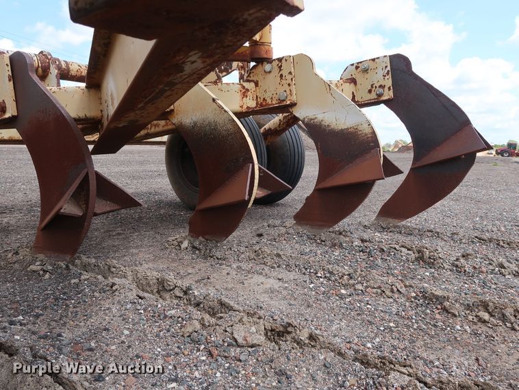 image for item DG4138 Big Ox 77 V-ripper