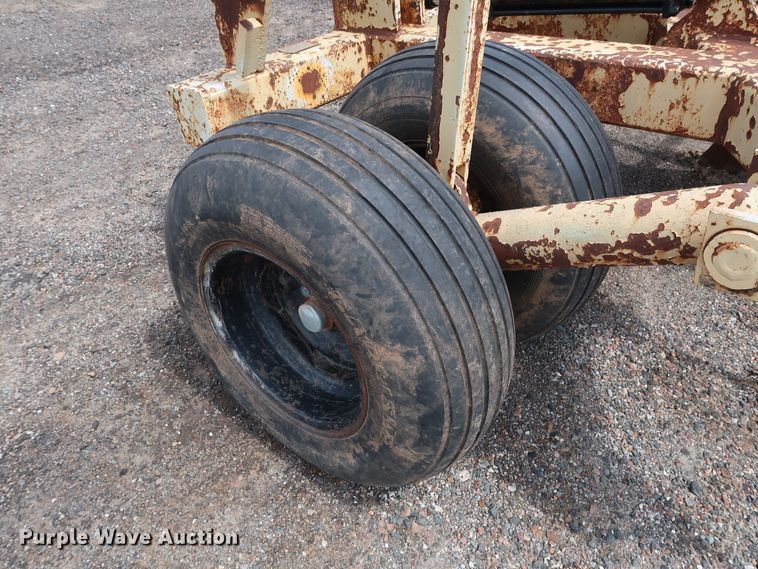 image for item DG4138 Big Ox 77 V-ripper