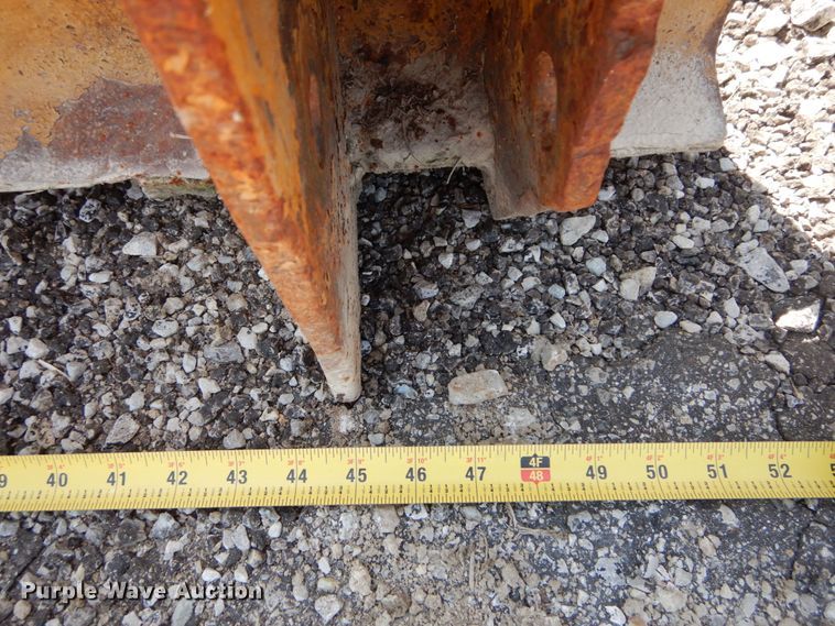 image for item DH2050 Vassar 73"W bucket