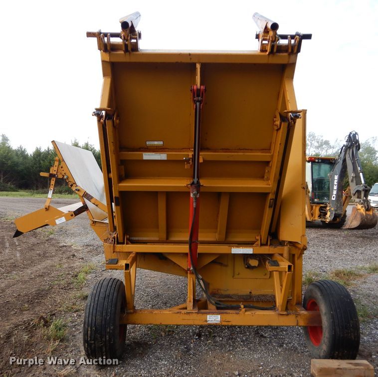 image for item DH2566 HayBuster 256 Plus II bale processor