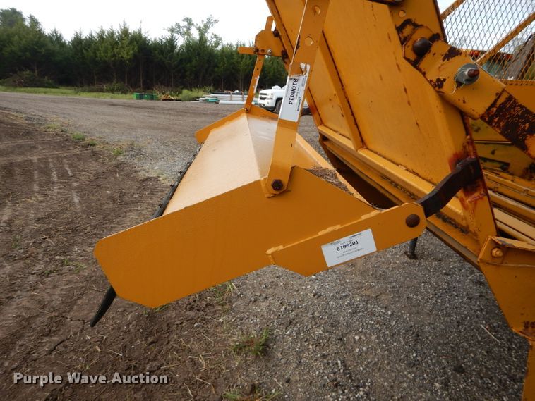 image for item DH2566 HayBuster 256 Plus II bale processor