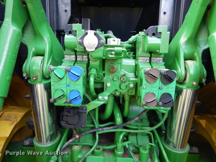 image for item DH2567 2013 John Deere 6210R MFWD tractor