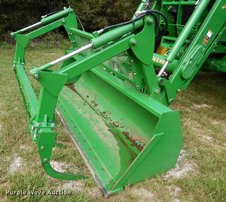 image for item DH2567 2013 John Deere 6210R MFWD tractor