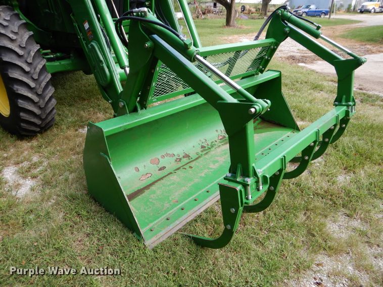 image for item DH2567 2013 John Deere 6210R MFWD tractor