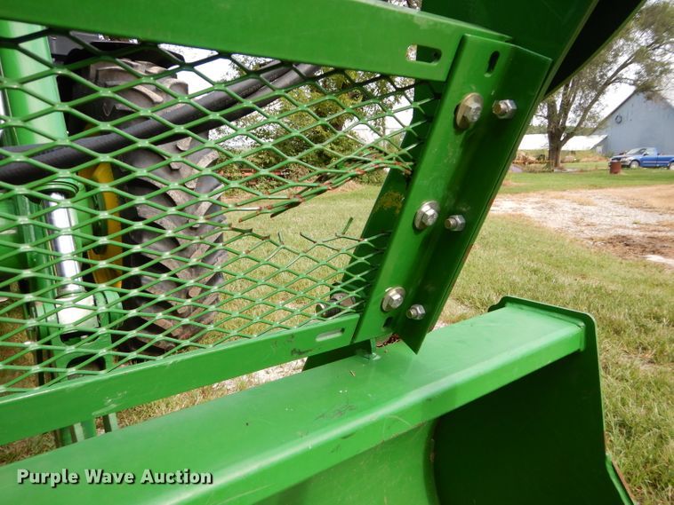 image for item DH2567 2013 John Deere 6210R MFWD tractor