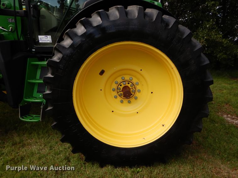 image for item DH2567 2013 John Deere 6210R MFWD tractor