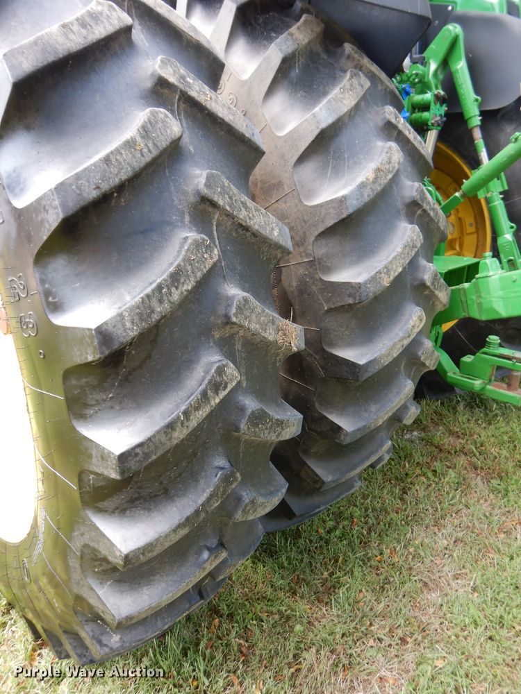 image for item DH2567 2013 John Deere 6210R MFWD tractor