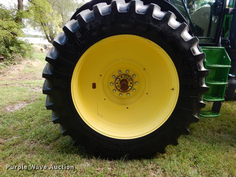 image for item DH2567 2013 John Deere 6210R MFWD tractor