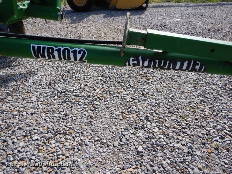 image for item DH2577 Frontier WR1012 hay rake