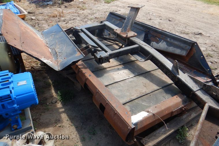 image for item DH5276 AGCO DWA double windrow attachment