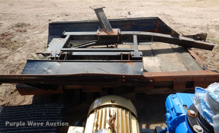 image for item DH5276 AGCO DWA double windrow attachment