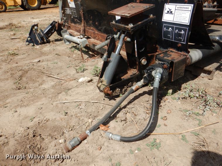 image for item DH5276 AGCO DWA double windrow attachment