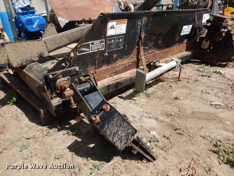 image for item DH5276 AGCO DWA double windrow attachment