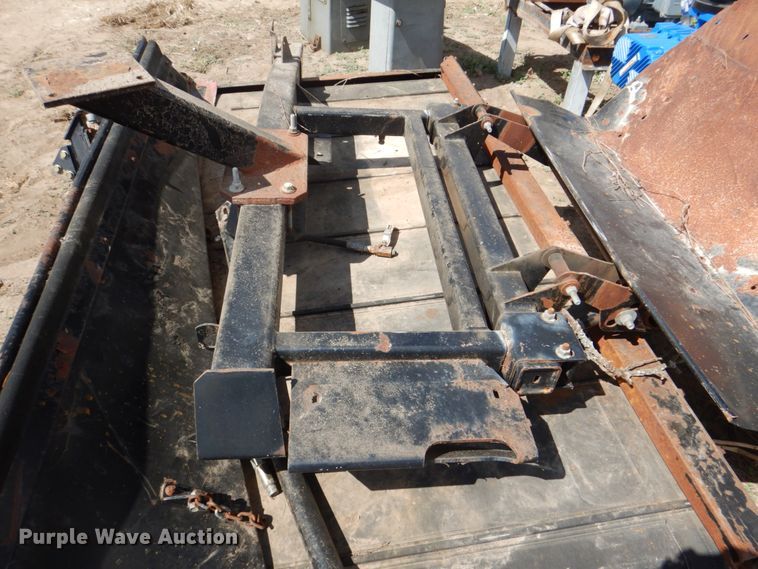 image for item DH5276 AGCO DWA double windrow attachment