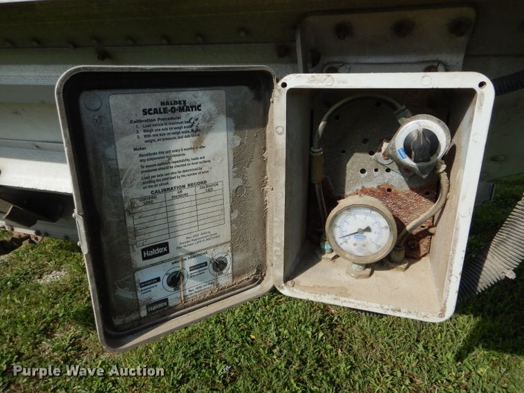 image for item DH6130 2004 Timpte double hopper bottom grain trailer