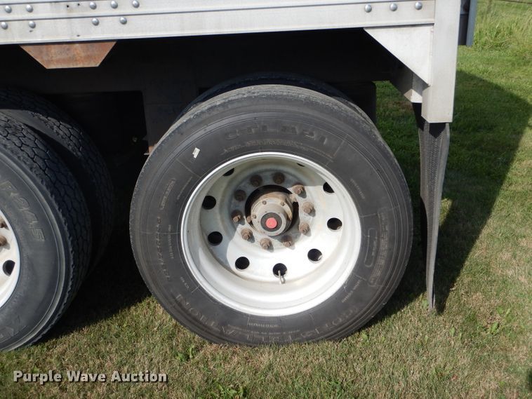 image for item DH6130 2004 Timpte double hopper bottom grain trailer