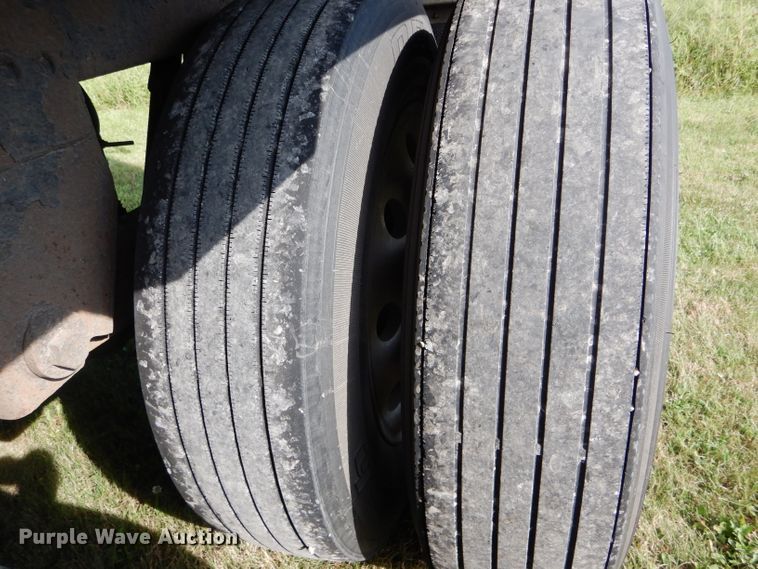 image for item DH6130 2004 Timpte double hopper bottom grain trailer