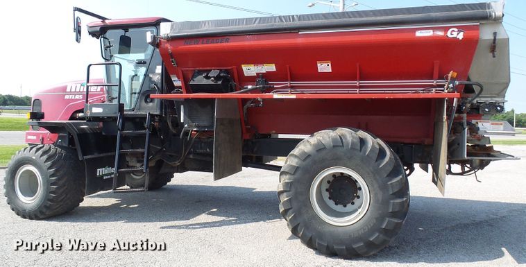 image for item DI0624 2010 Miller Atlas 3654 applicator with New Leader L4000G4 dry spreader bed