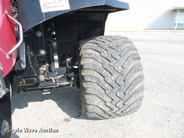 image for item DI0624 2010 Miller Atlas 3654 applicator with New Leader L4000G4 dry spreader bed