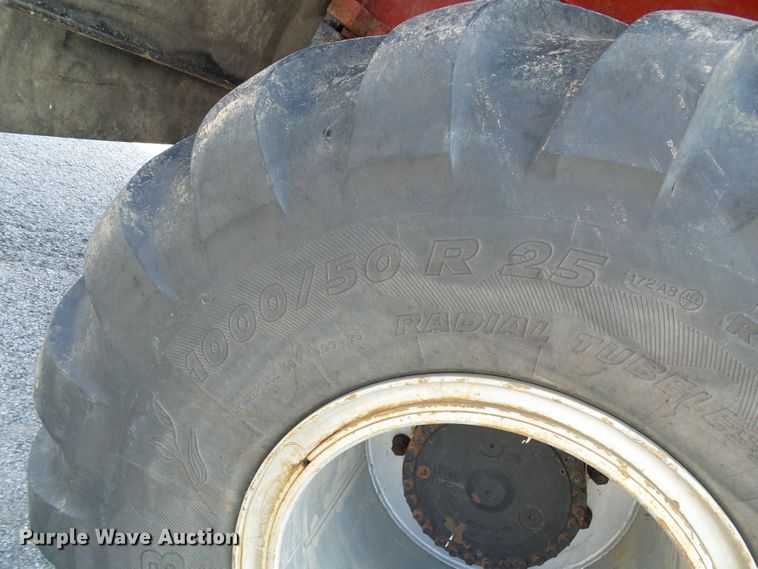 image for item DI0624 2010 Miller Atlas 3654 applicator with New Leader L4000G4 dry spreader bed