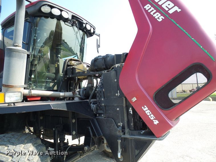 image for item DI0624 2010 Miller Atlas 3654 applicator with New Leader L4000G4 dry spreader bed