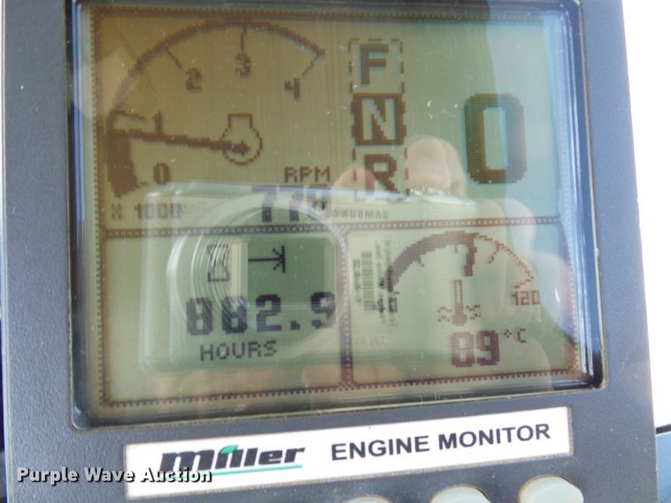 image for item DI0625 2007 Miller Atlas 3304 applicator with New Leader L3220G4 dry spreader bed