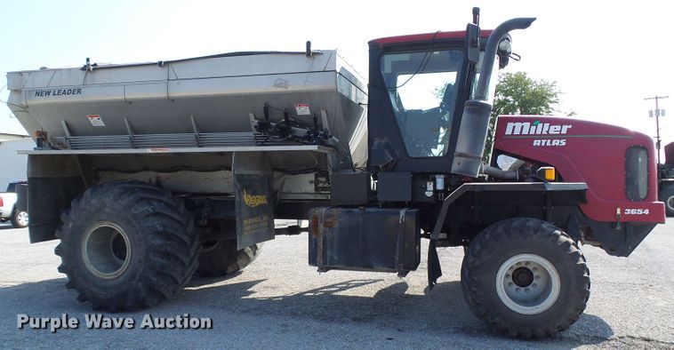image for item DI0626 2014 Miller Atlas 3654 applicator with New Leader L4000G4 dry spreader bed