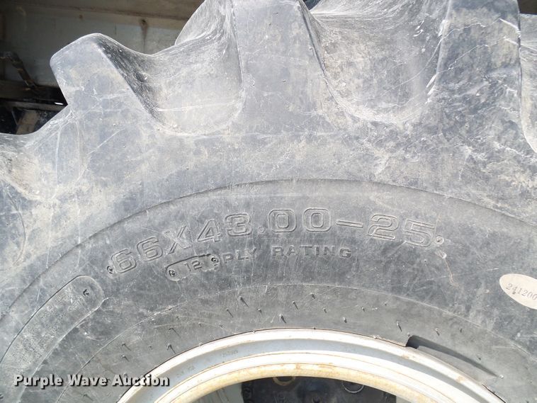 image for item DI0626 2014 Miller Atlas 3654 applicator with New Leader L4000G4 dry spreader bed