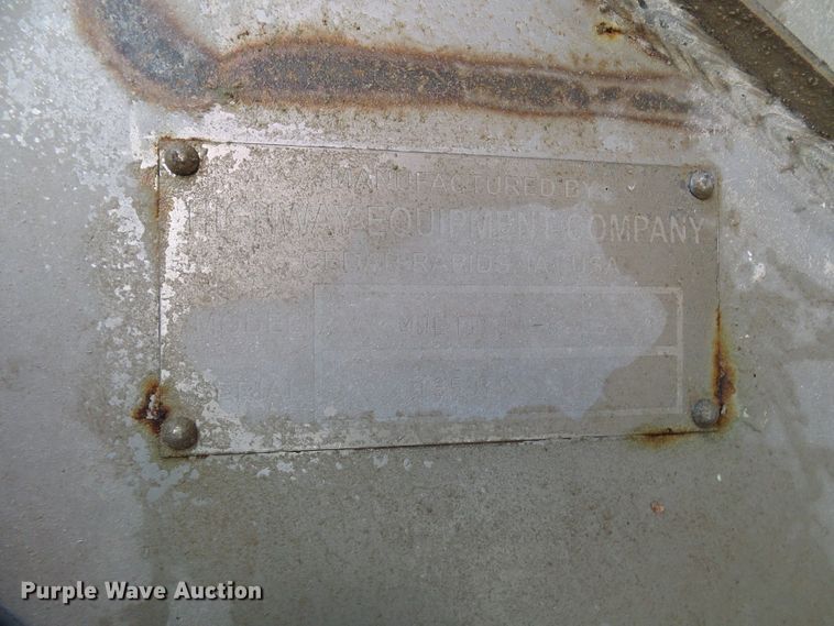 image for item DI0626 2014 Miller Atlas 3654 applicator with New Leader L4000G4 dry spreader bed