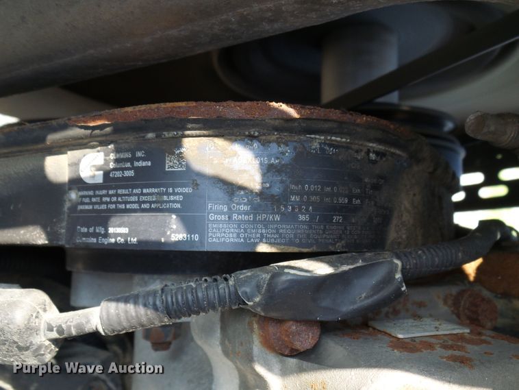 image for item DI0626 2014 Miller Atlas 3654 applicator with New Leader L4000G4 dry spreader bed