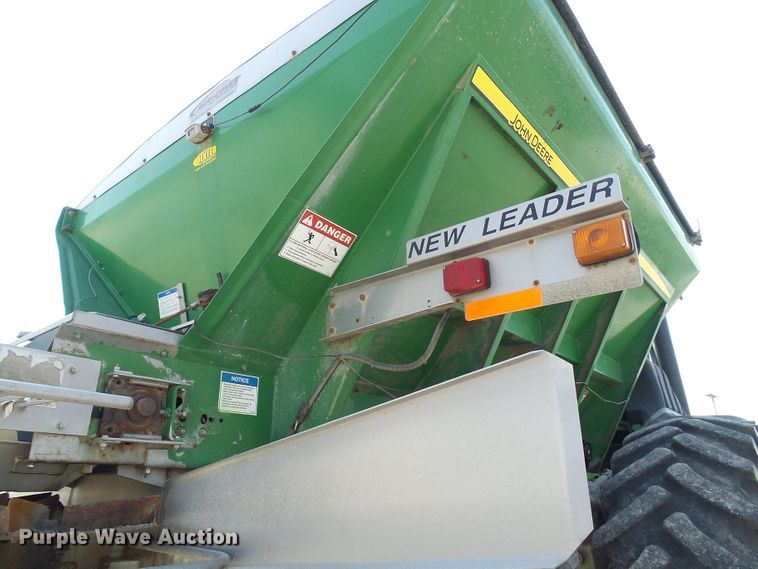 image for item DI0627 2010 John Deere 4930 applicator with New Leader L3030G4 dry spreader bed
