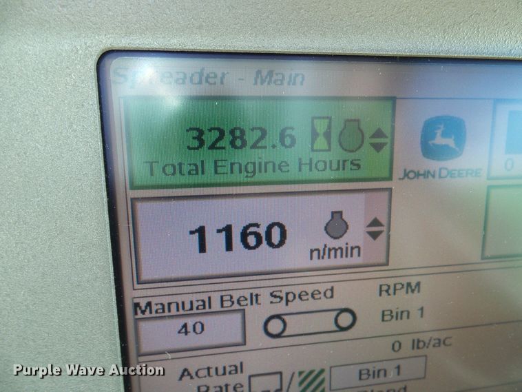 image for item DI0627 2010 John Deere 4930 applicator with New Leader L3030G4 dry spreader bed